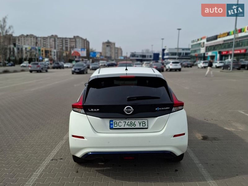 Хэтчбек Nissan Leaf 2020 в Софиевской Борщаговке фото 14 Хэтчбек Nissan Leaf 2020 в Софиевской Борщаговке
