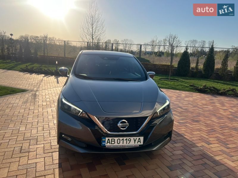 Хэтчбек Nissan Leaf 2020 в Виннице