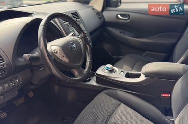 Хэтчбек Nissan Leaf 2015 в Киеве