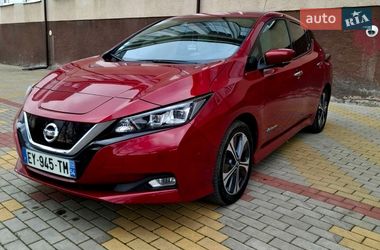Хэтчбек Nissan Leaf 2018 в Звягеле