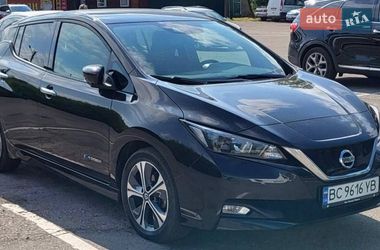 Хетчбек Nissan Leaf 2019 в Дрогобичі