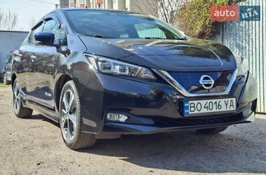 Хетчбек Nissan Leaf 2018 в Львові