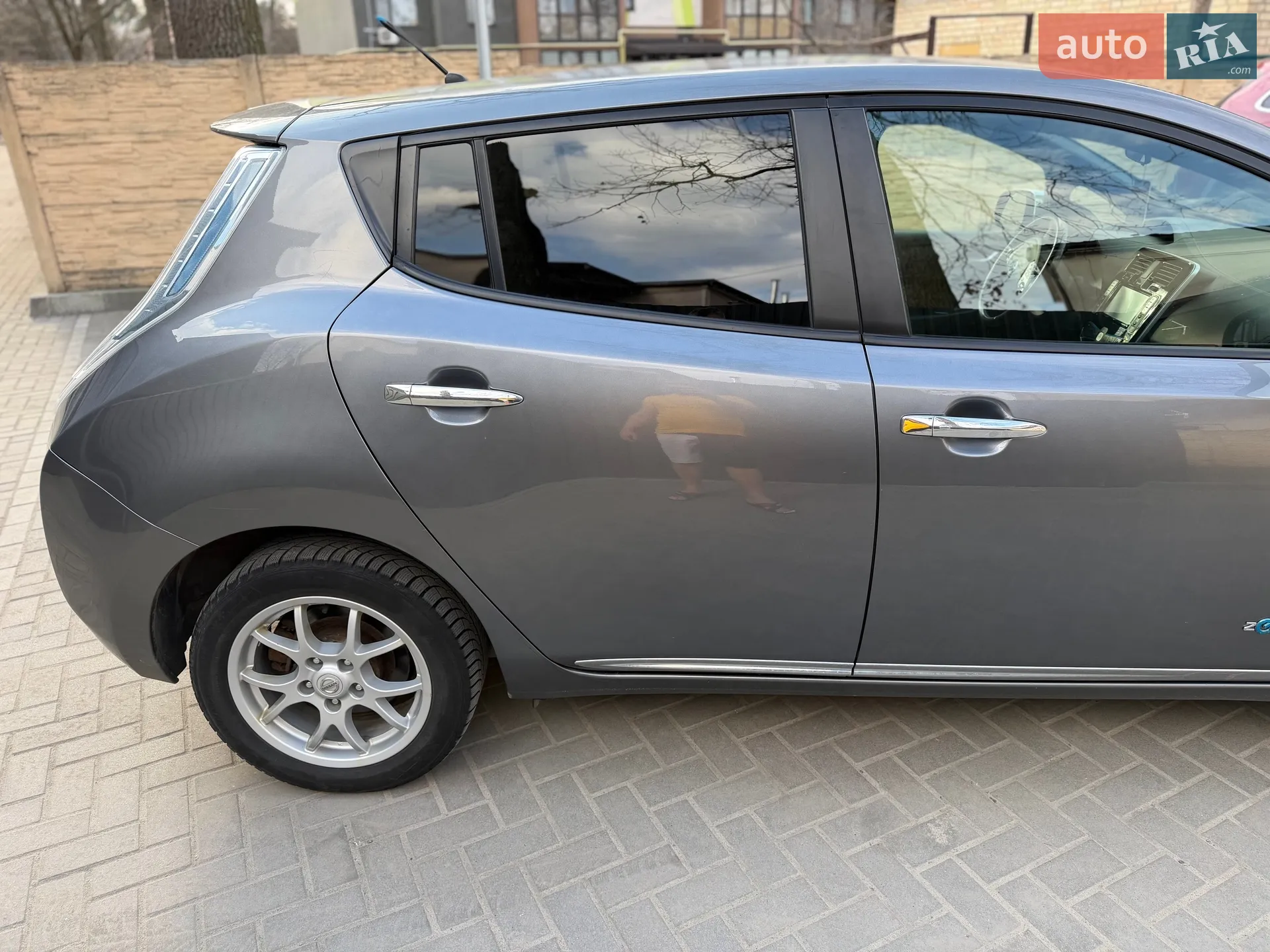 2013 Nissan Leaf - мініатюра 4