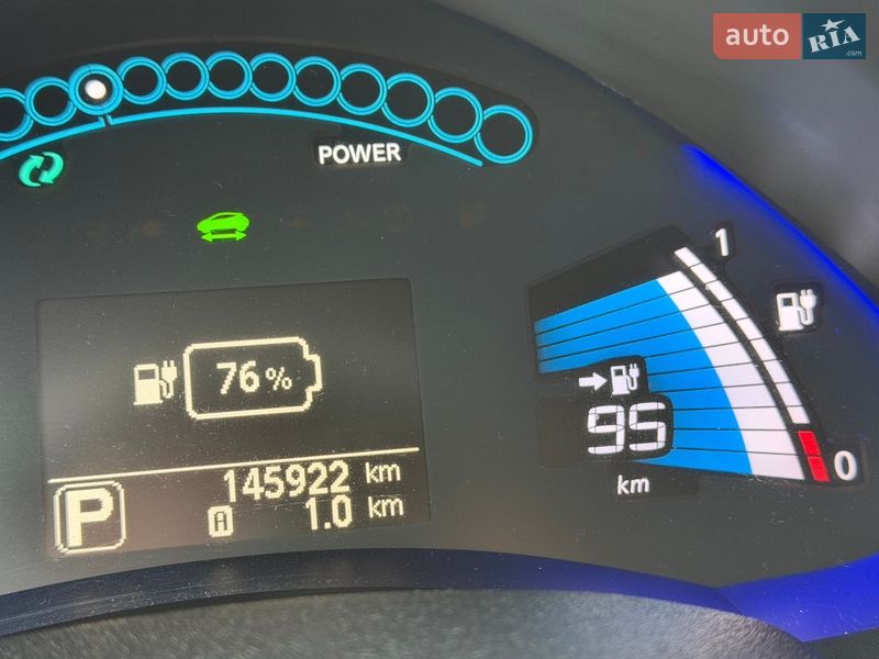 Хетчбек Nissan Leaf 2013 в Ірпені