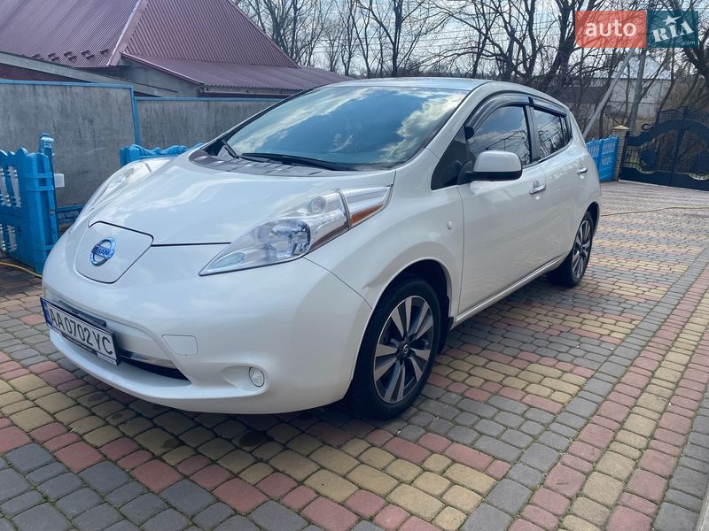 Nissan Leaf 2016
