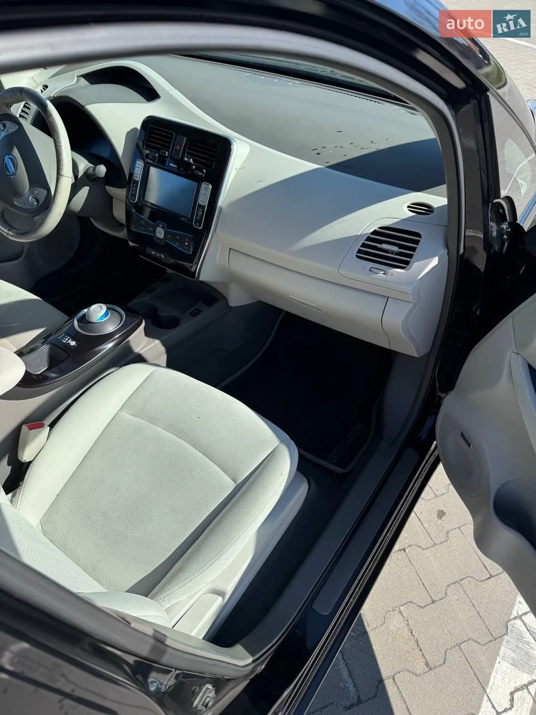 2013 Nissan Leaf - мініатюра 19