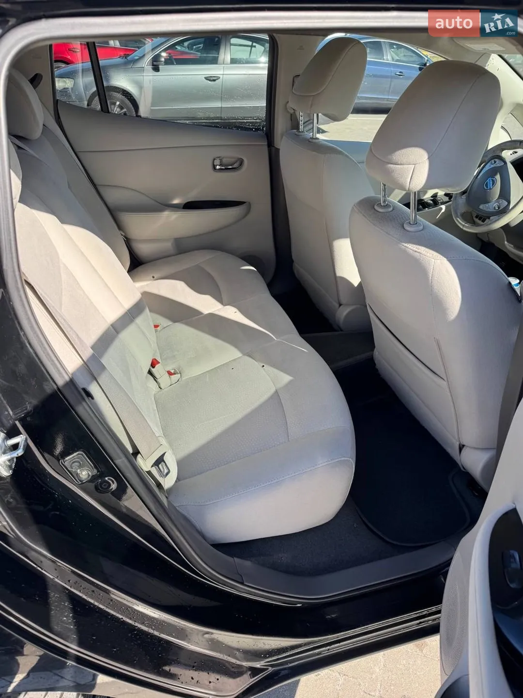 2013 Nissan Leaf - мініатюра 28