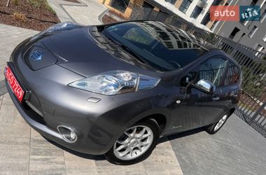 Хэтчбек Nissan Leaf 2015 в Кропивницком