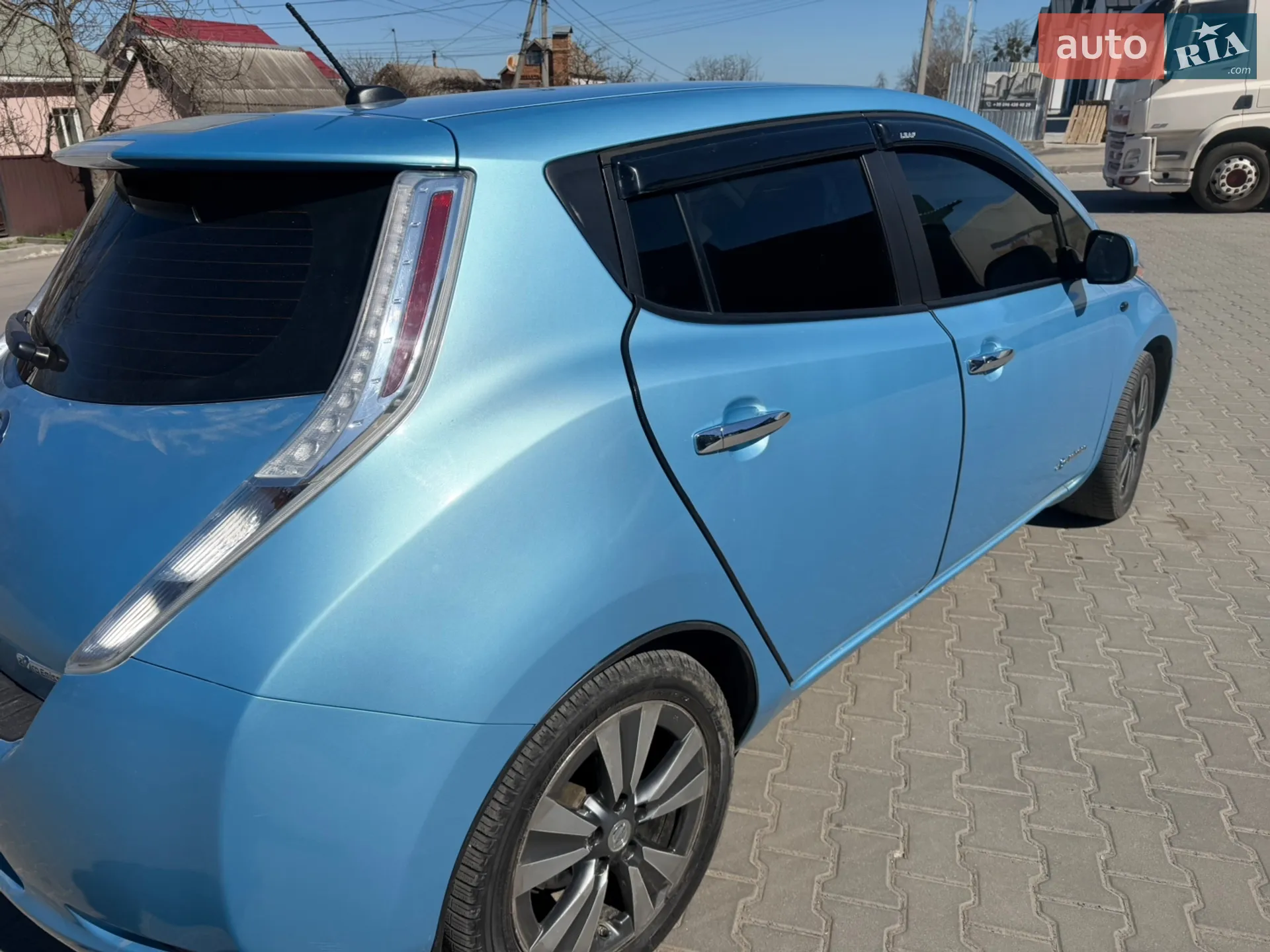 2015 Nissan Leaf - мініатюра 3