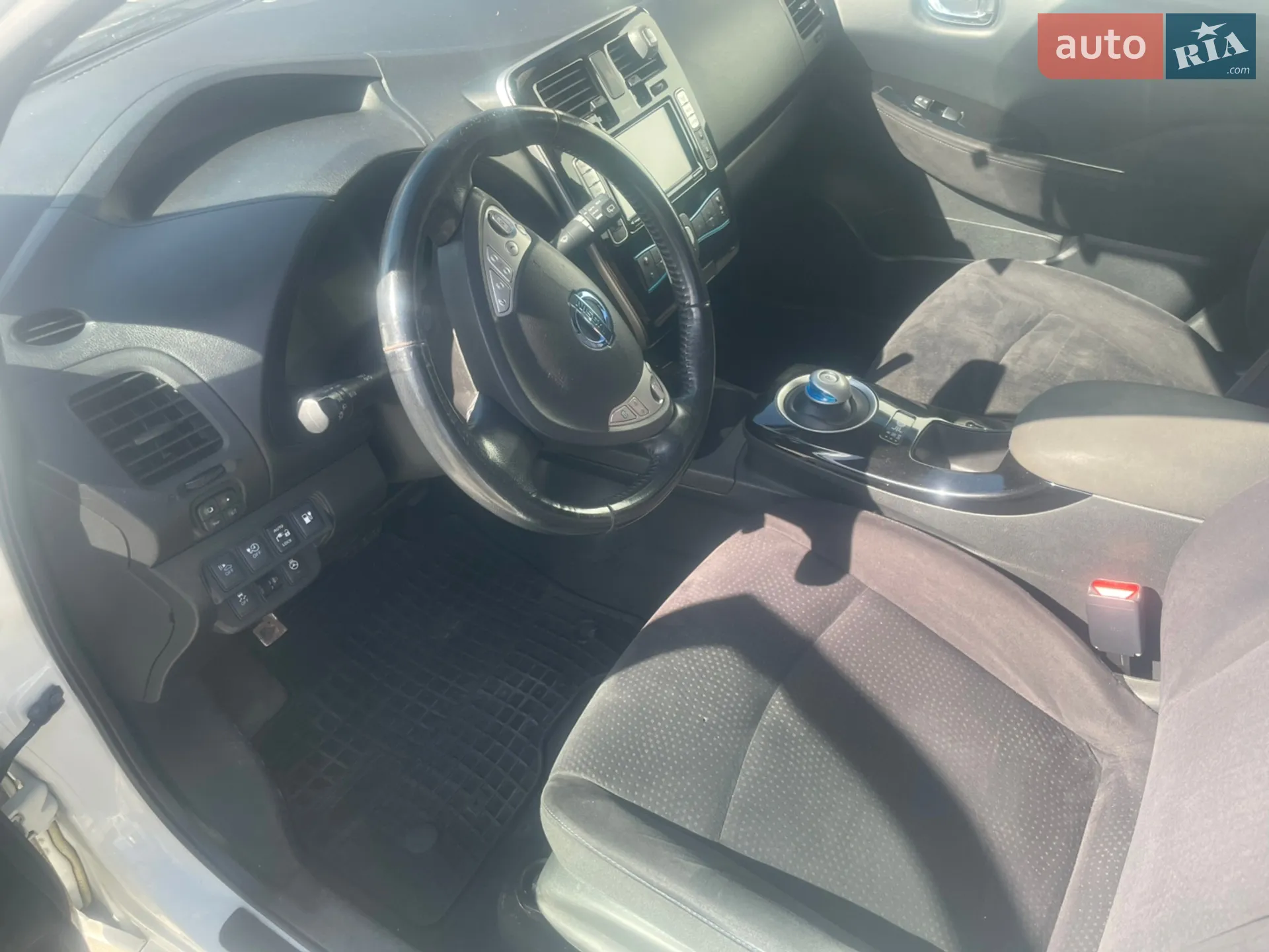 2016 Nissan Leaf - мініатюра 12