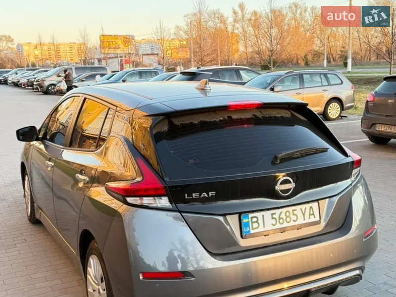 Nissan Leaf 2023 VIN 1N4AZ1BV7PC562209 фото оголошення 18 з 55