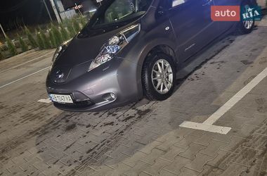 Хетчбек Nissan Leaf 2014 в Вінниці