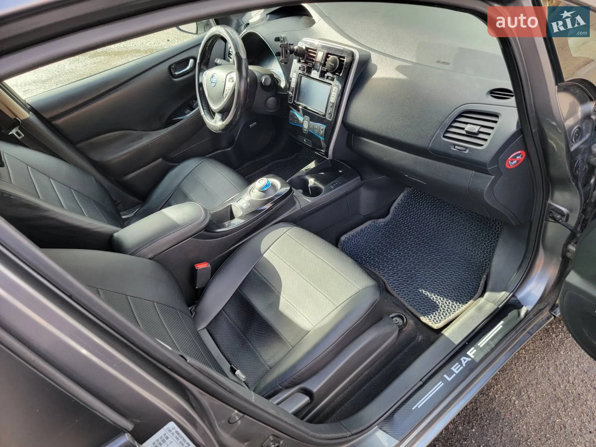2014 Nissan Leaf - мініатюра 11