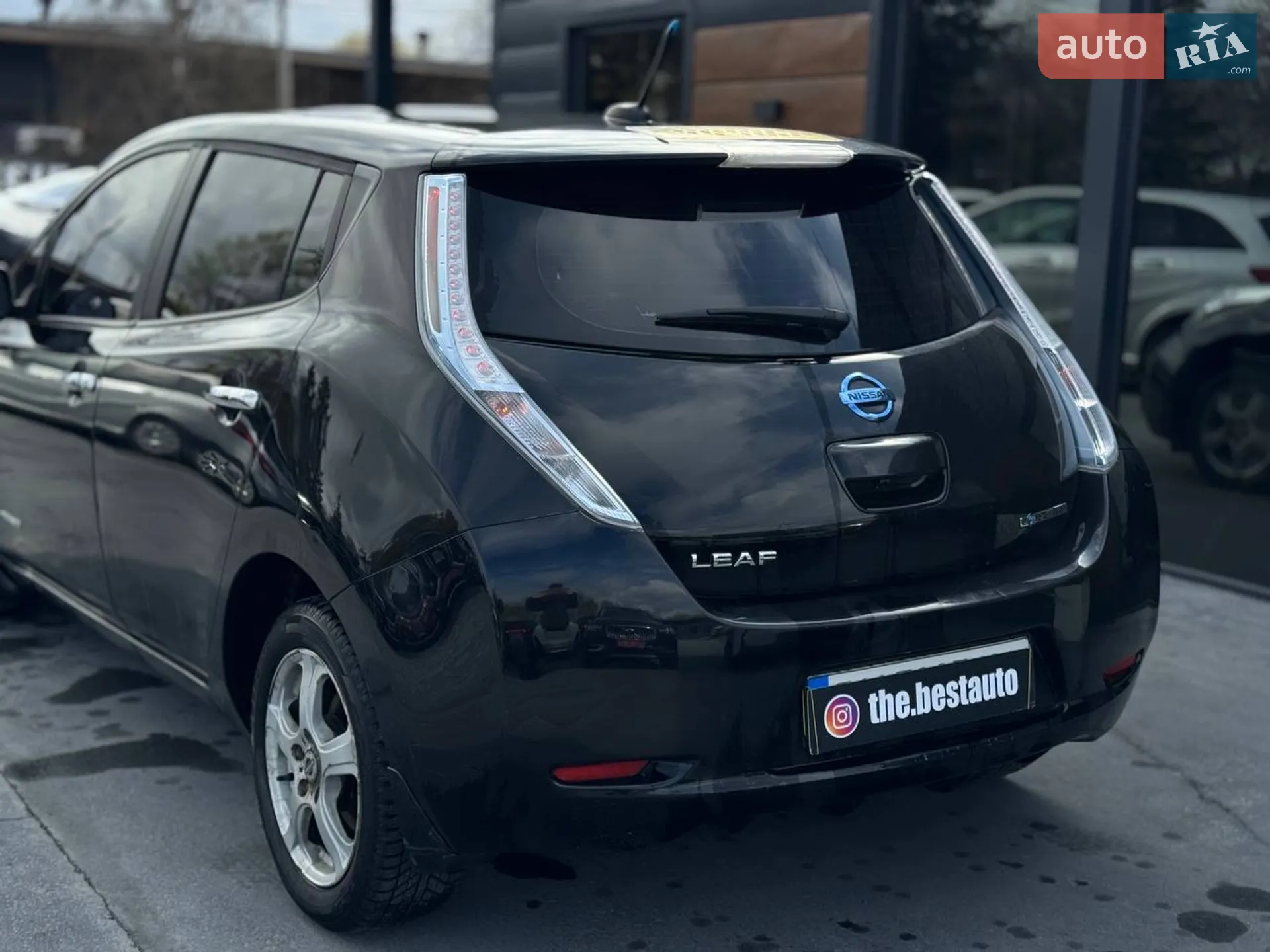 2013 Nissan Leaf - мініатюра 15