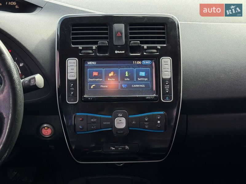 Хетчбек Nissan Leaf 2013 в Рівному