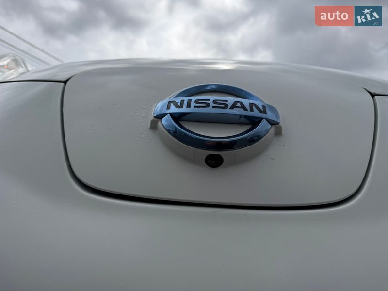 Хэтчбек Nissan Leaf 2016 в Черновцах