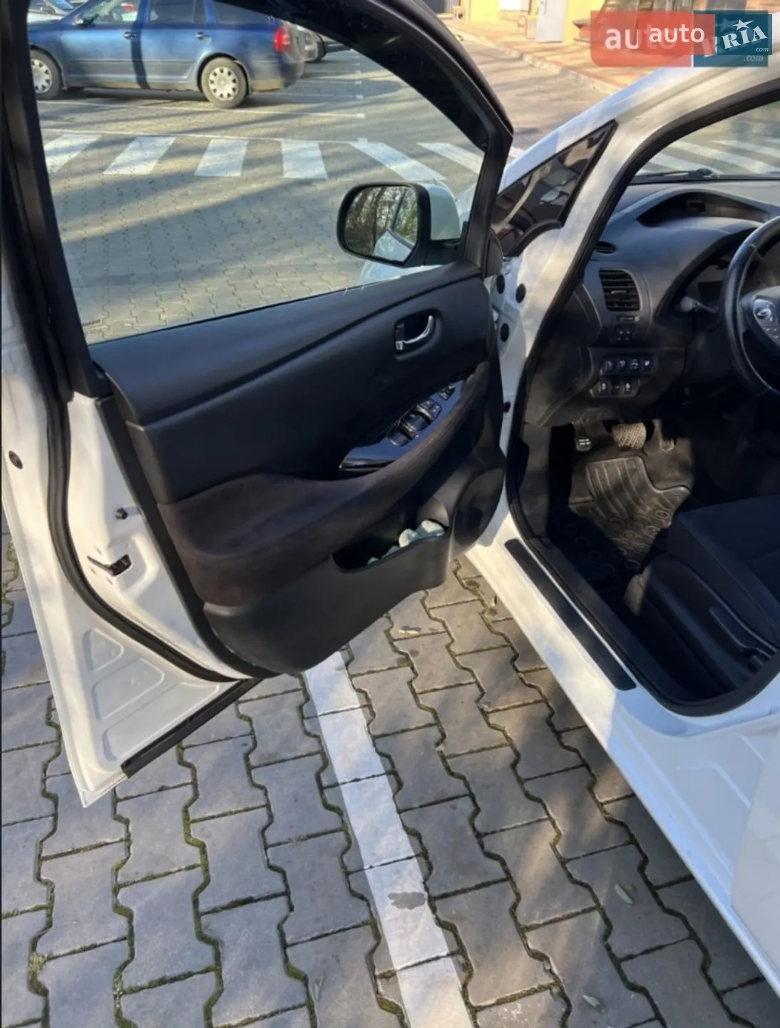 2016 Nissan Leaf - мініатюра 6