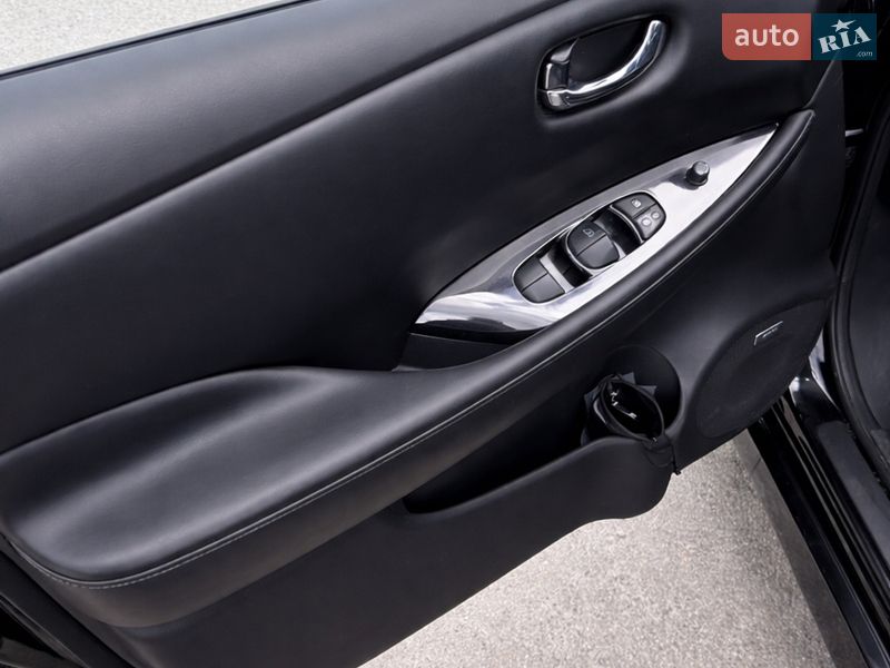 Хэтчбек Nissan Leaf 2020 в Харькове