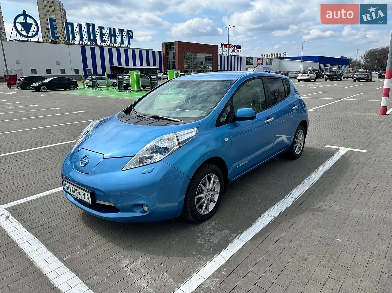 2013 Nissan Leaf - мініатюра 15