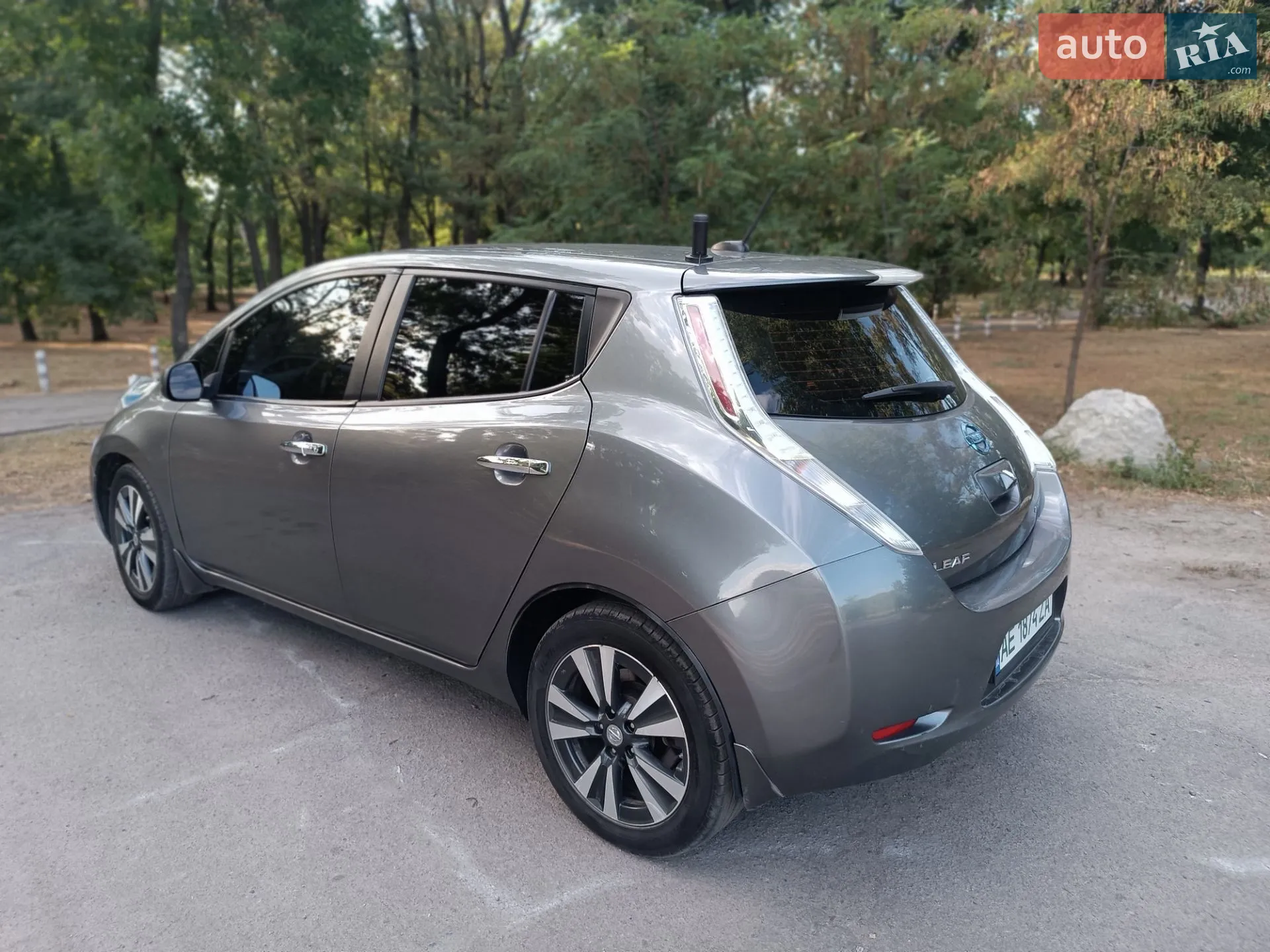 2015 Nissan Leaf - мініатюра 3