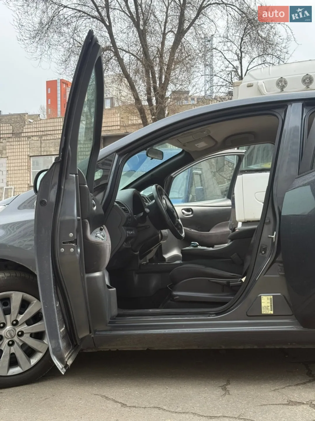 2013 Nissan Leaf - мініатюра 16