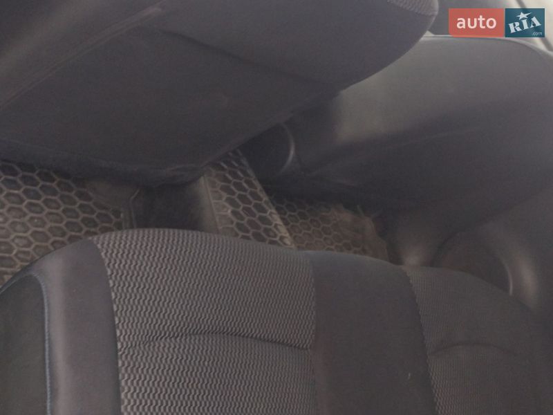 Хэтчбек Nissan Leaf 2013 в Днепре фото 10 Хэтчбек Nissan Leaf 2013 в Днепре