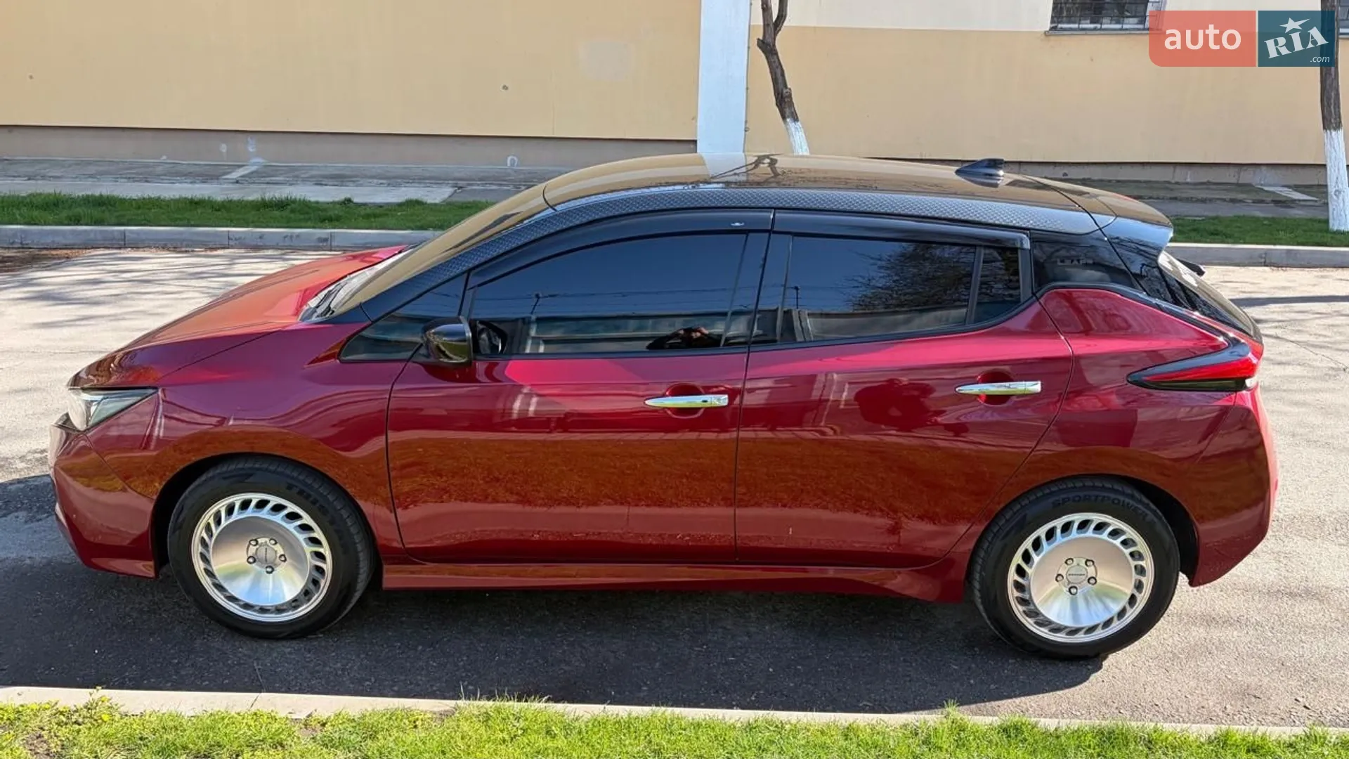 2021 Nissan Leaf - мініатюра 2