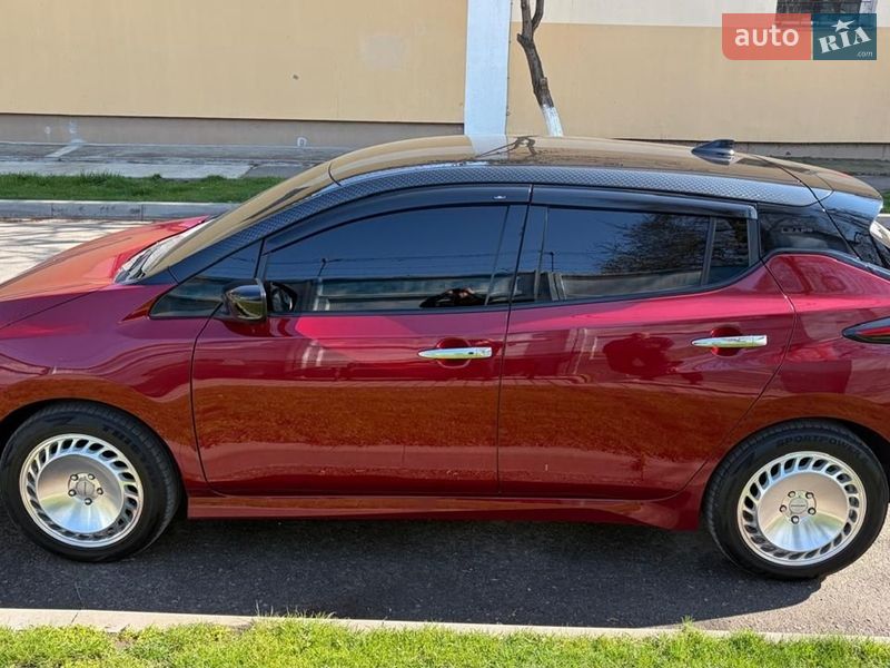 Хетчбек Nissan Leaf 2021 в Білгороді-Дністровському фото 2 Хетчбек Nissan Leaf 2021 в Білгороді-Дністровському