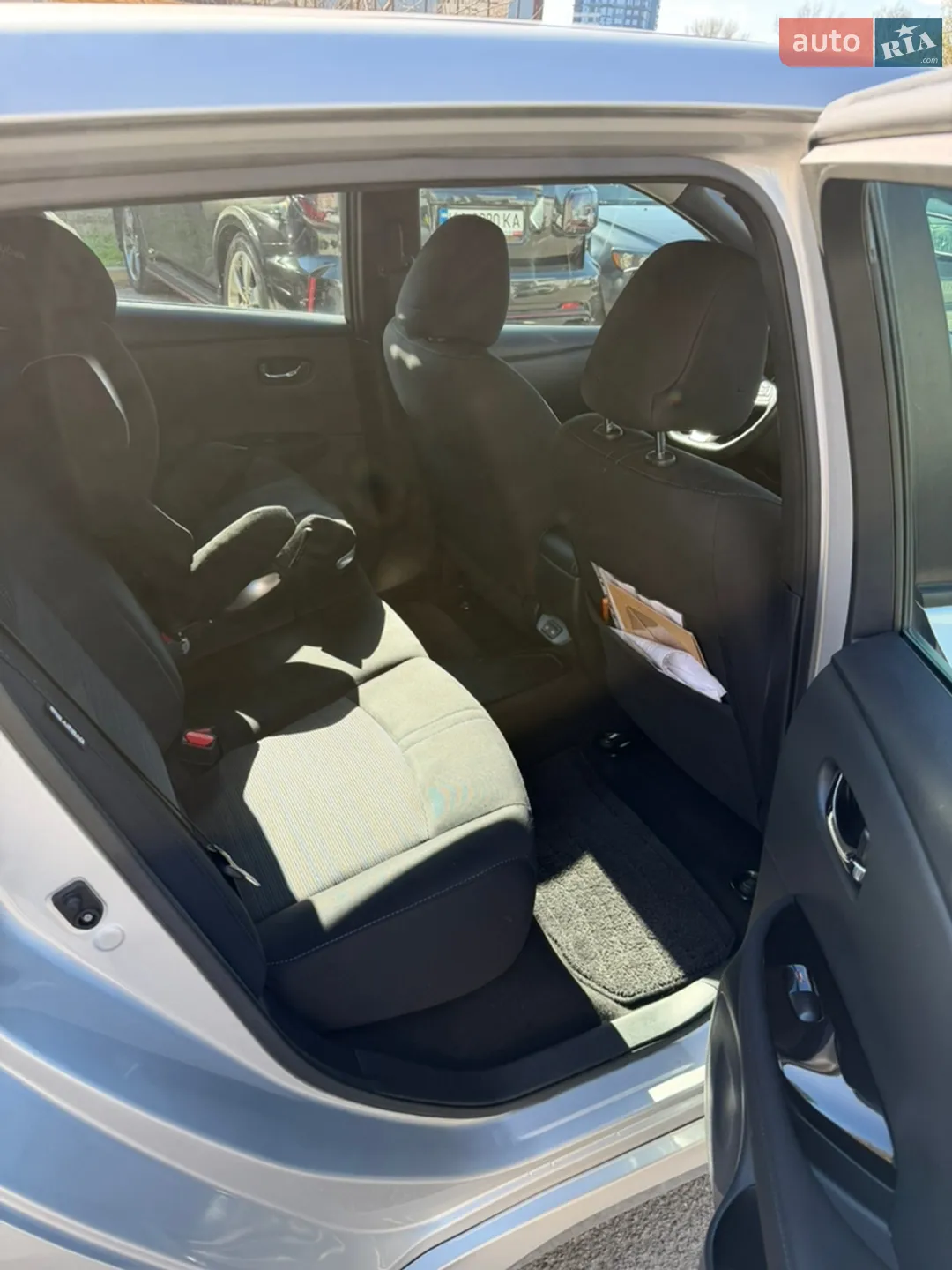 2020 Nissan Leaf - мініатюра 8