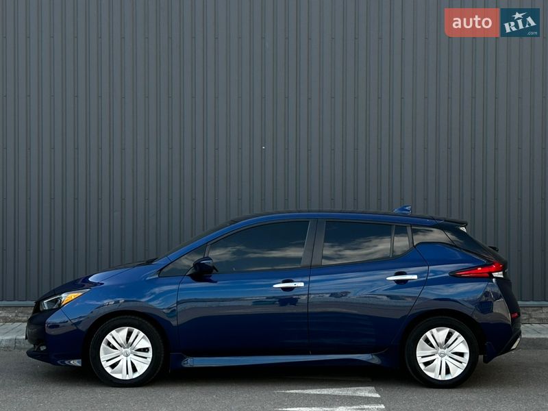 Хэтчбек Nissan Leaf 2022 в Николаеве