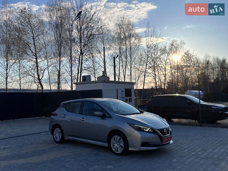 Хэтчбек Nissan Leaf 2018 в Славуте фото 22 Хэтчбек Nissan Leaf 2018 в Славуте