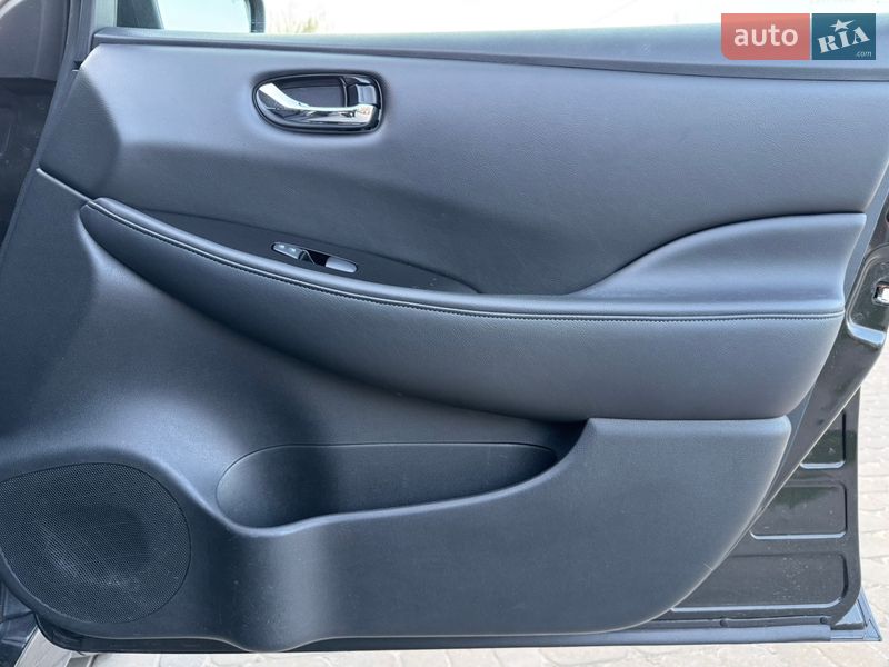 Хетчбек Nissan Leaf 2018 в Тернополі фото 21 Хетчбек Nissan Leaf 2018 в Тернополі