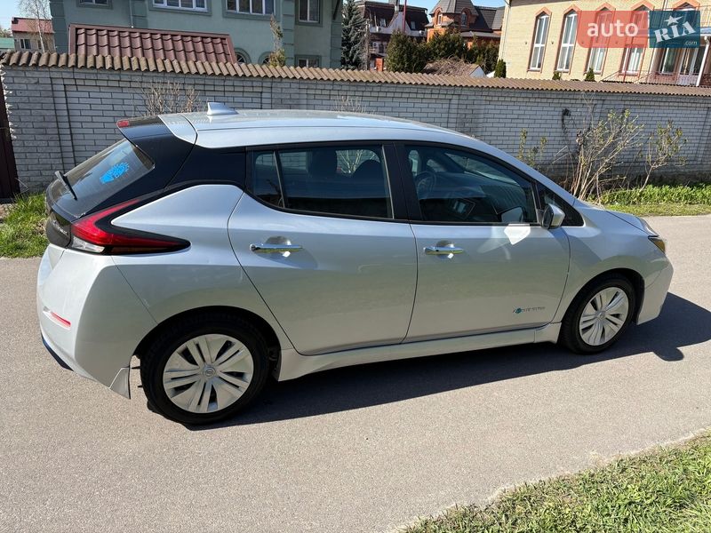 Хэтчбек Nissan Leaf 2018 в Киеве фото 4 Хэтчбек Nissan Leaf 2018 в Киеве