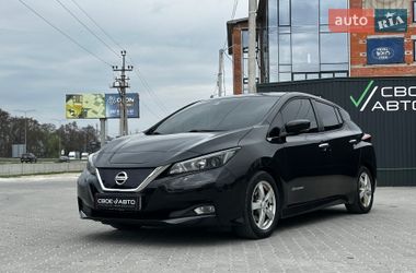 Хэтчбек Nissan Leaf 2018 в Львове