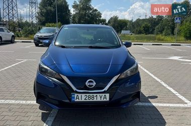 Хэтчбек Nissan Leaf 2018 в Киеве