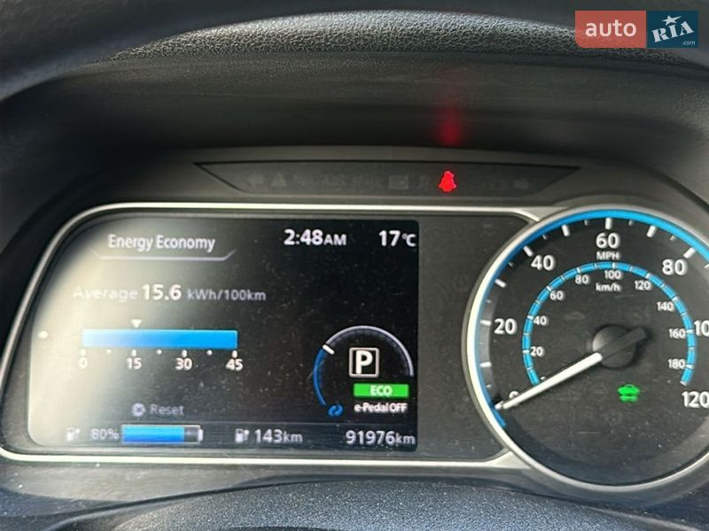 Хэтчбек Nissan Leaf 2018 в Киеве