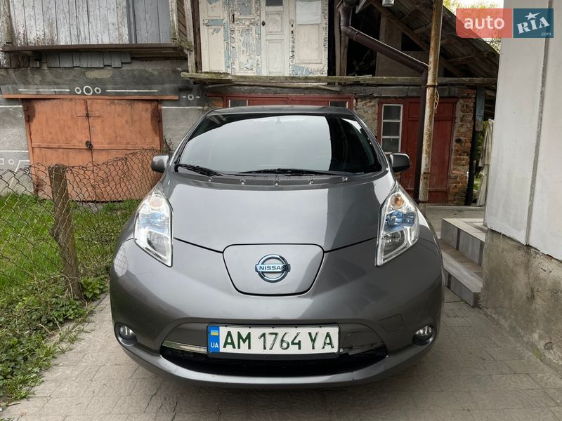 Nissan Leaf 2014