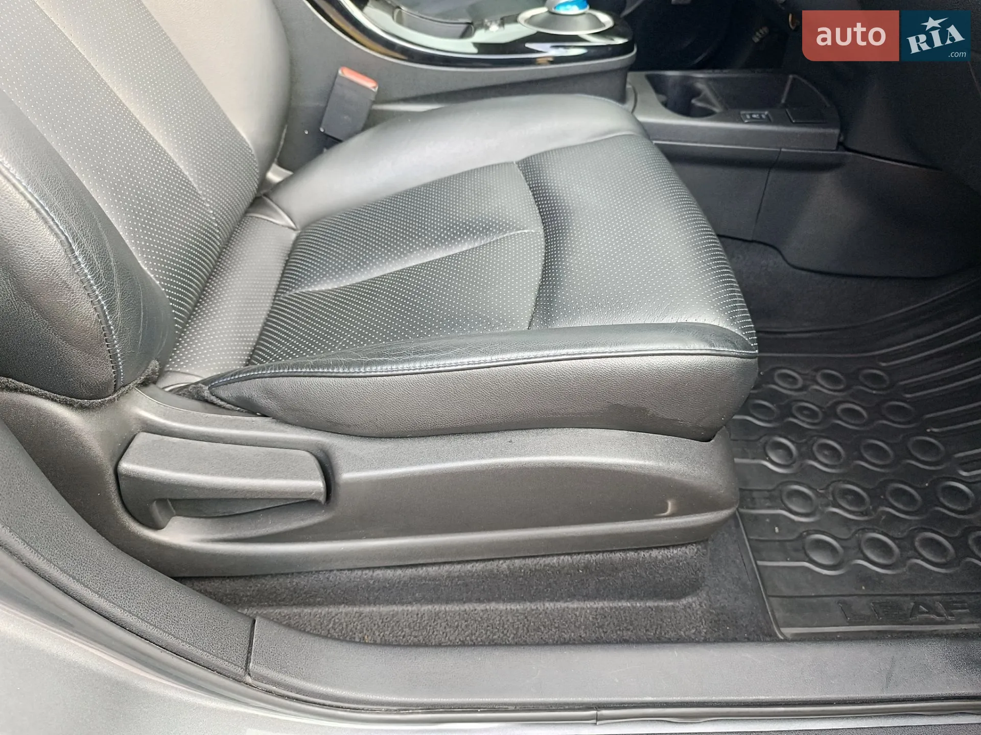 2015 Nissan Leaf - мініатюра 82