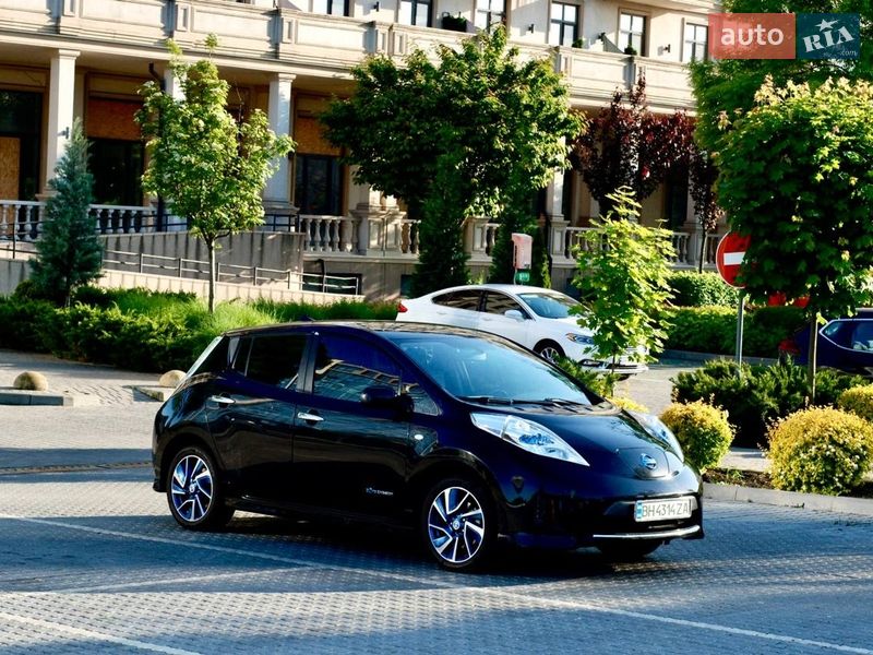 Nissan Leaf 2014