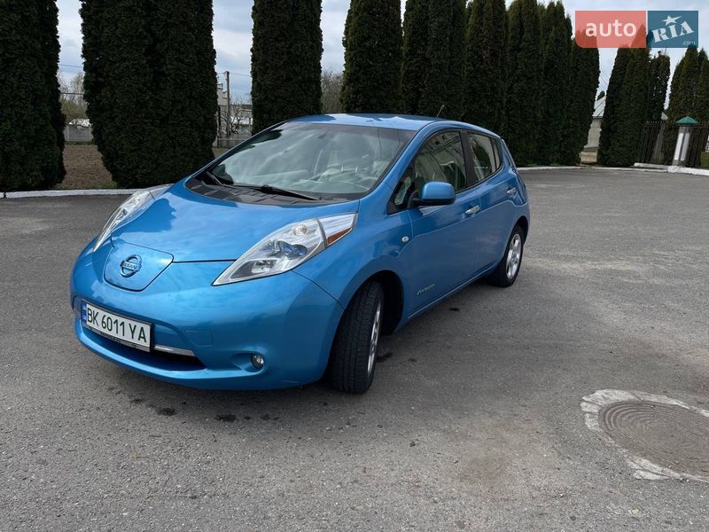 Nissan Leaf 2011