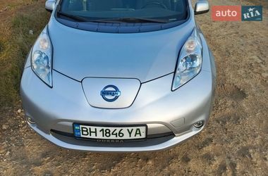 Хэтчбек Nissan Leaf 2013 в Одессе