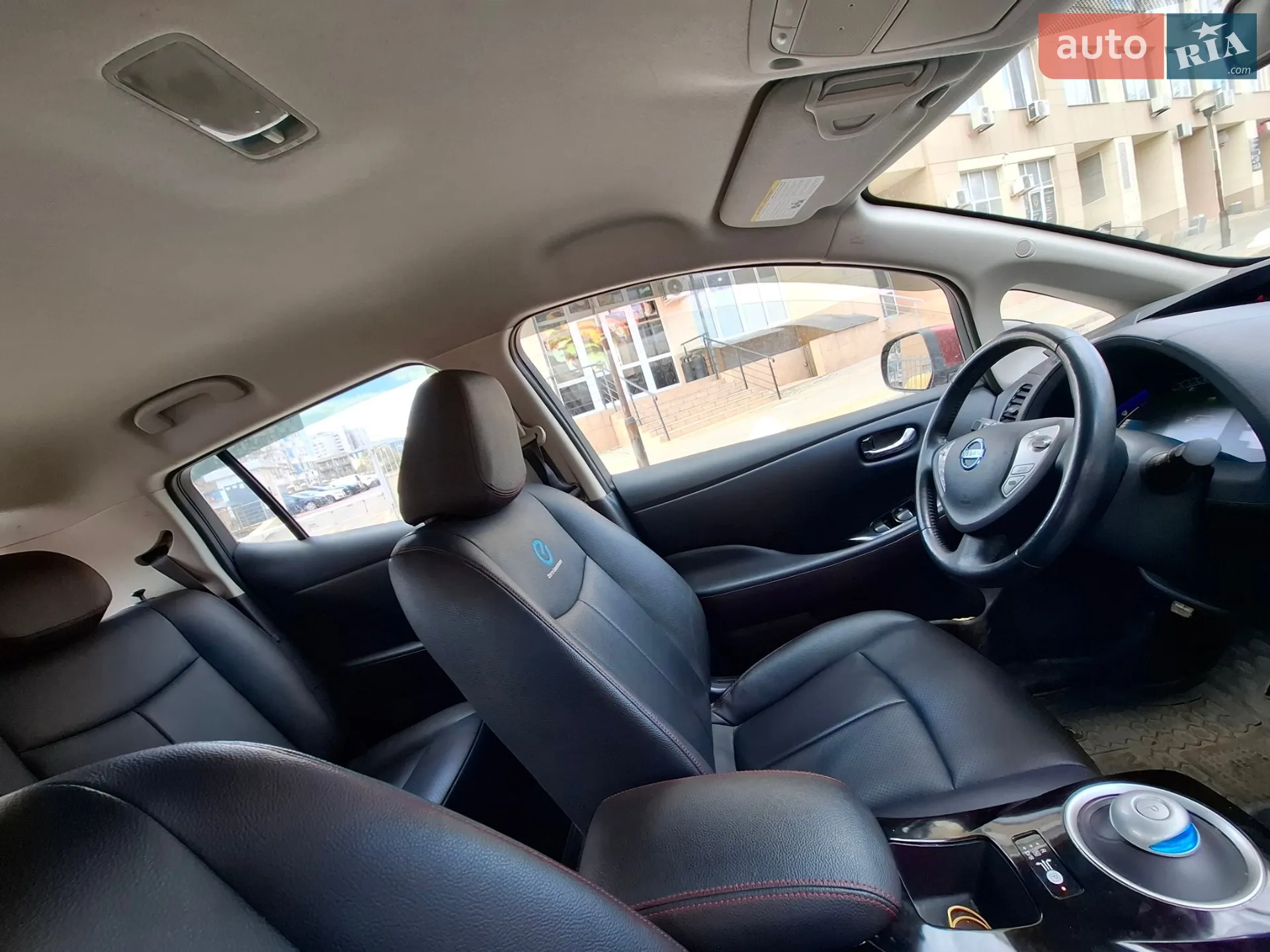 2015 Nissan Leaf - мініатюра 15