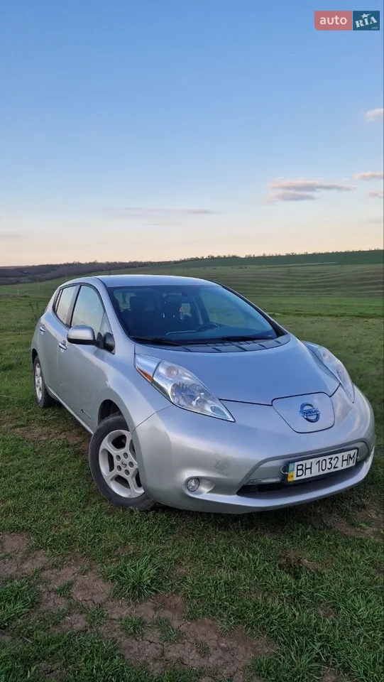 2014 Nissan Leaf - мініатюра 17