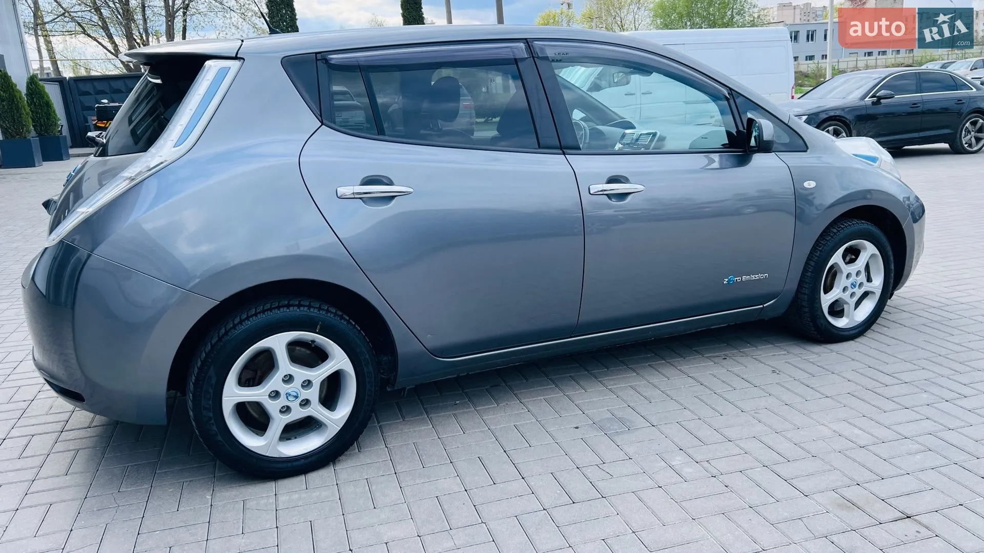 2015 Nissan Leaf - мініатюра 6