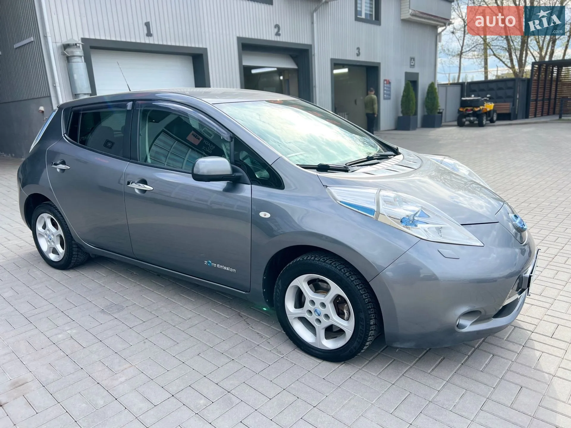 2015 Nissan Leaf - мініатюра 19