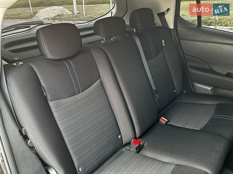 Хетчбек Nissan Leaf 2018 в Кобеляках