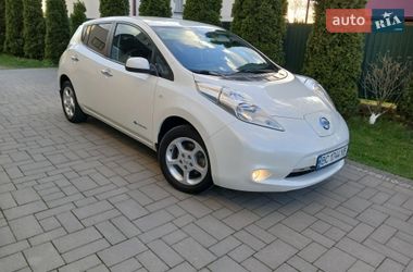 Хетчбек Nissan Leaf 2017 в Стрию