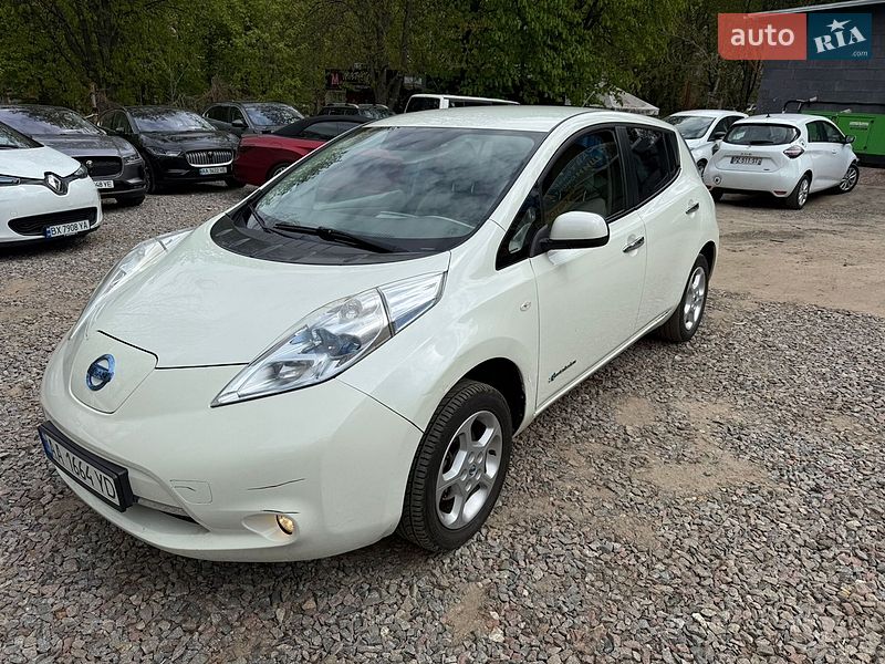 Nissan Leaf 2011