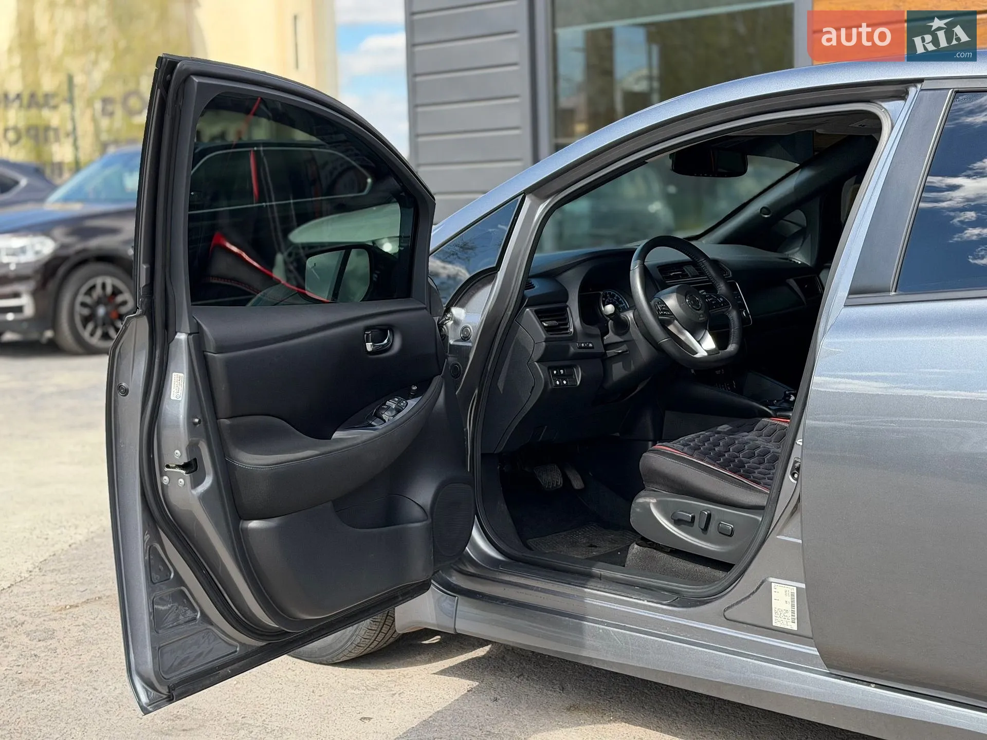 2022 Nissan Leaf - мініатюра 26