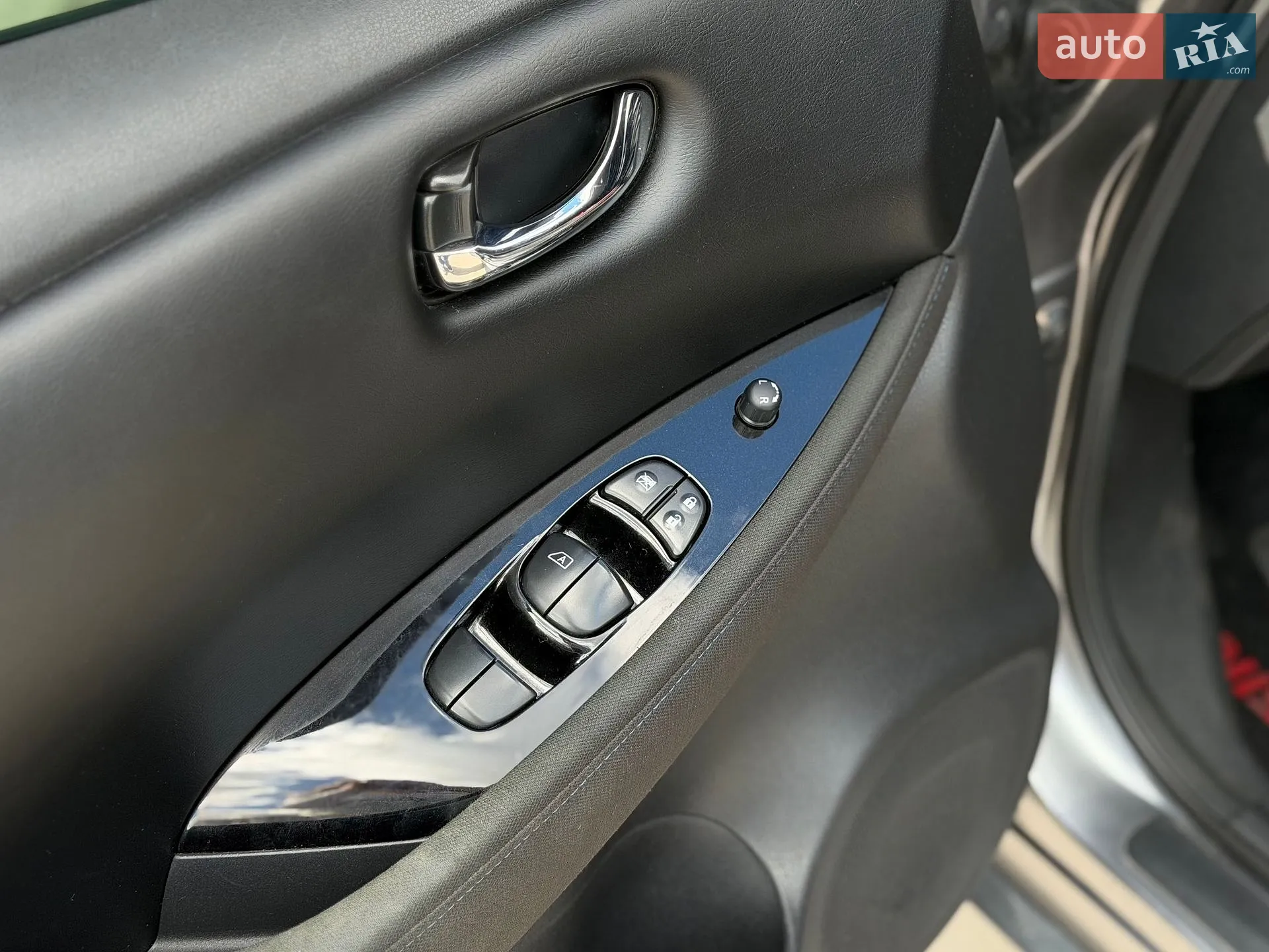 2022 Nissan Leaf - мініатюра 27